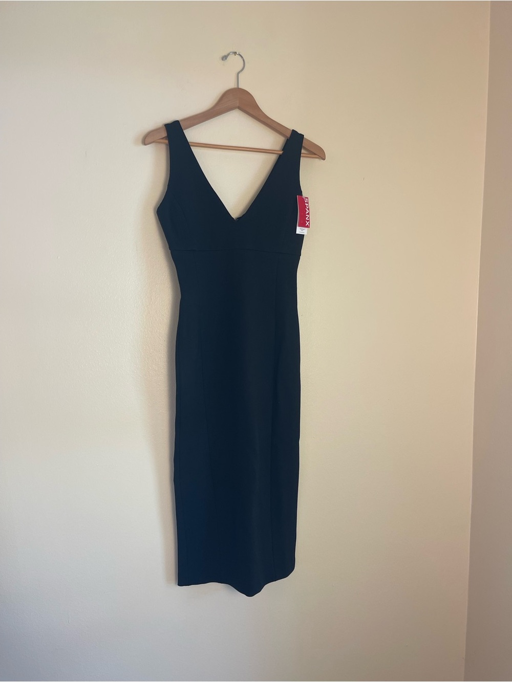 SPANXshape Ponte V Neck Midi Dress NWT XS Black Shaping Compression Cocktail LBD - Picture 8 of 16